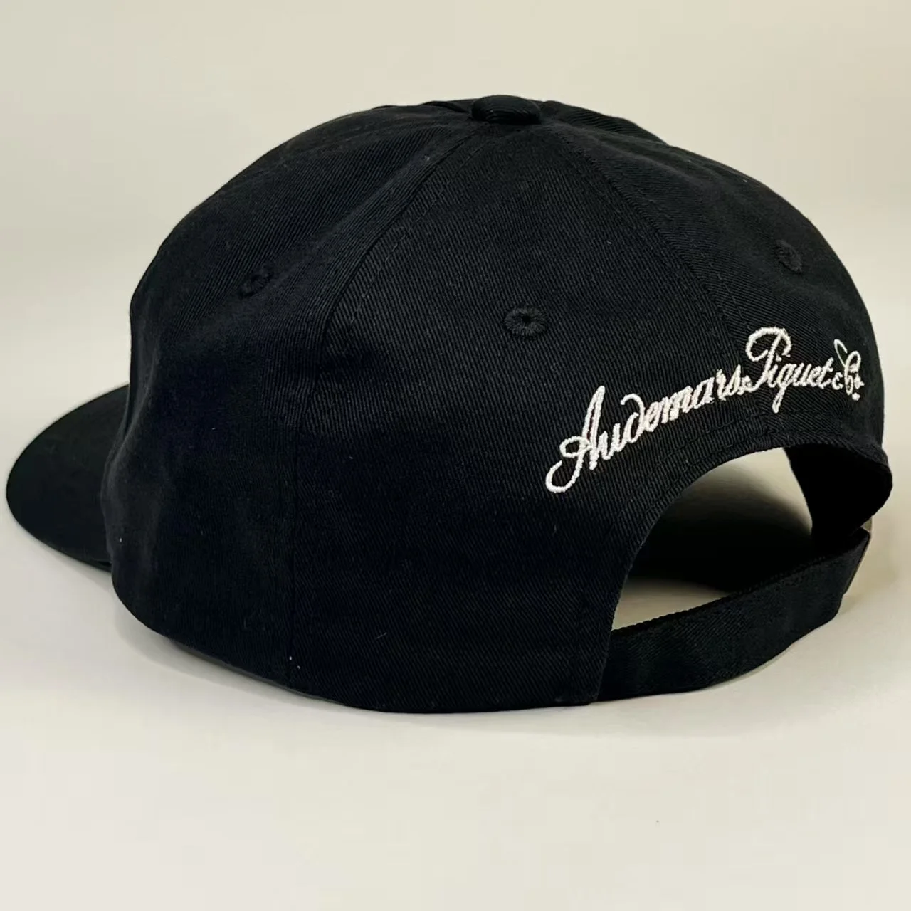 Patek Philippe Genève Navy Logo Cap – Exclusive Men's Accessory